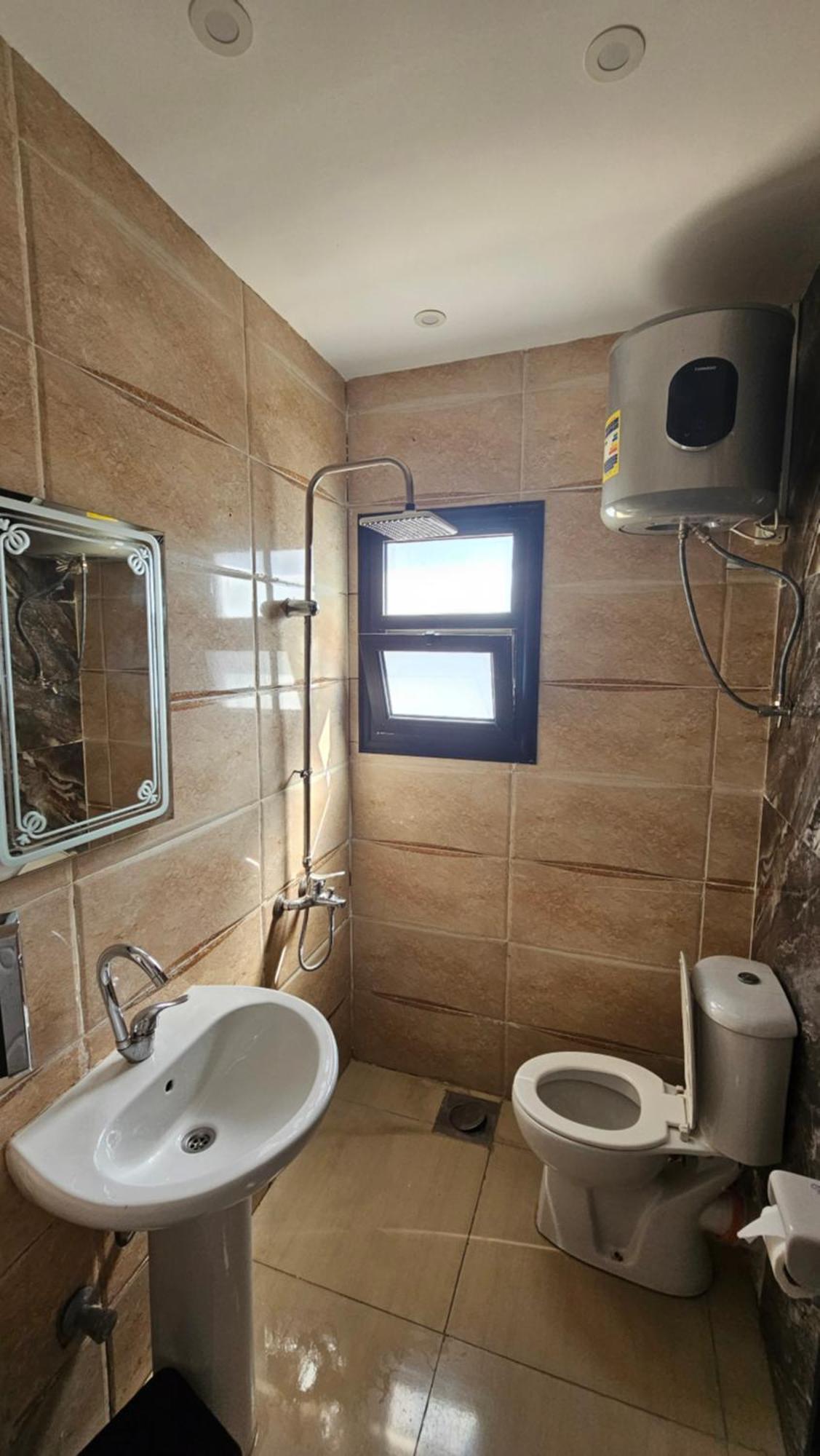 Apartmán Midpoint Raml Station *